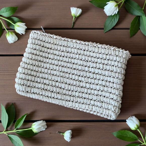 MARCUS BROTHERS Vintage Cream Woven Italian Clutch Bag - Picture 1 of 7